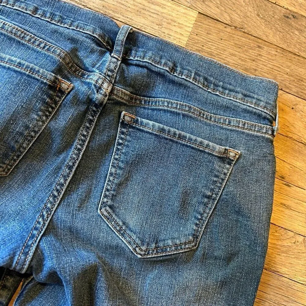 Old Navy denim Jean shorts fitted size 4